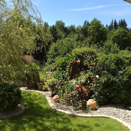 Eisenstattgut Pensjonat Faistenau