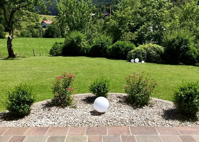 Eisenstattgut 3*